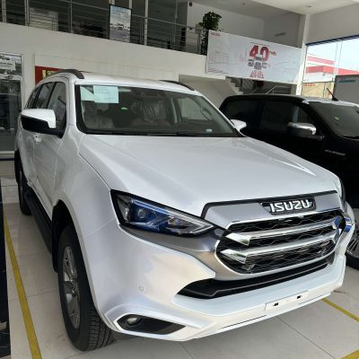 xe isuzu mux